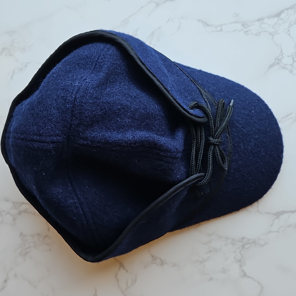 Wyoming Traders Navy Mackenzie Wool Cap with Black Trim 7.5 - Picture 7 of 7